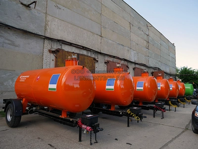 Топливозаправочная прицеп-цистерна ЛКТ-5ТЗ