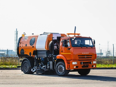 Подметально-вакуумная машина ВКМ 6500