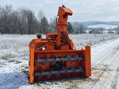 Шнекороторный снегоочиститель UM-Truck SRF-300.3000