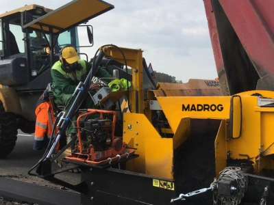Модуль для укладки прикромочного водоотводного лотка Madrog МУ-1