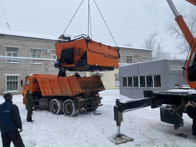 Термос-бункер для горячего асфальта ТБ-10 000 вместимостью 10 тонн в кузов Камаза 65115, 6520