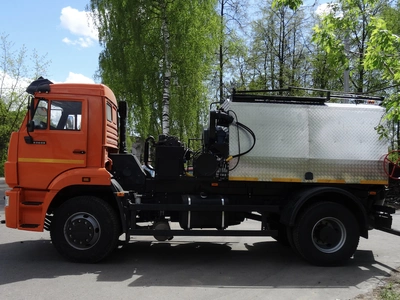 Кохер для литого асфальта РД-925 на шасси Камаза 53605, 65115