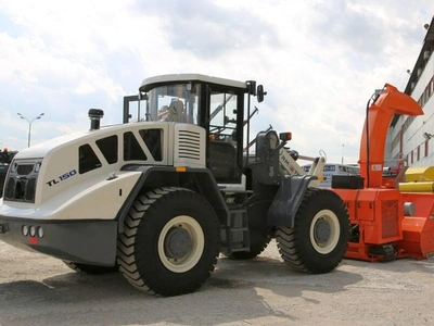 Снегоочиститель автономный шнекороторный ША-2200 на погрузчик 3 т