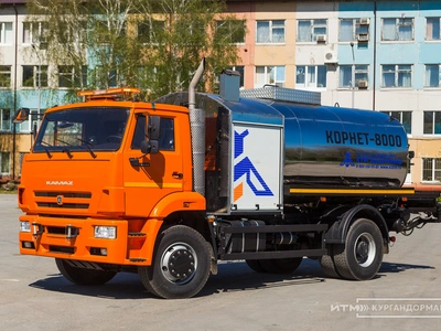 Автогудронатор КОРНЕТ-8000