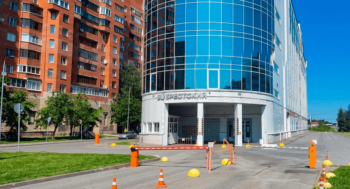 Вход в центральный офис ООО ТЕХРУС