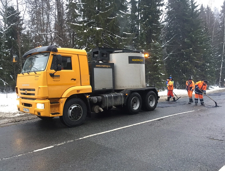 Кохер для литого асфальта Madrog 4500 на прицепе — вид 14
