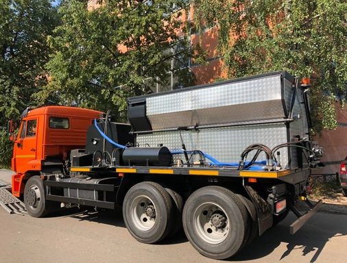 Термос-бункер для асфальта РД 927 на 8 тонн в кузов/на шасси 65115, 6520, со шнековый выдачей — вид 6