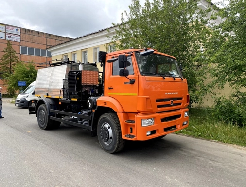 Кохер для литого асфальта РД-925 на шасси Камаза 53605, 65115 — миниатюра 6