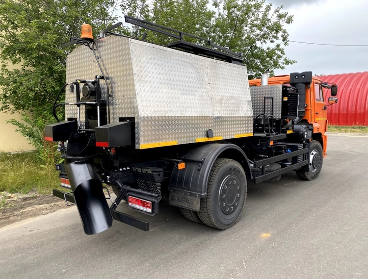 Кохер для литого асфальта РД-925 на шасси Камаза 53605, 65115 — вид 2