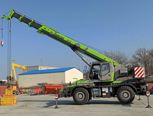 Короткобазный кран Zoomlion ZRT400 — вид 6