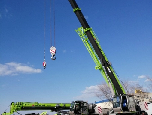 Короткобазный кран Zoomlion ZRT400 — вид 4