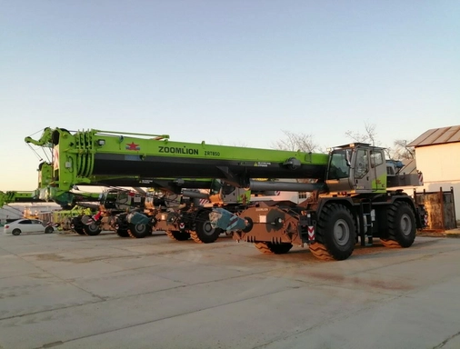 Короткобазный кран Zoomlion ZRT850