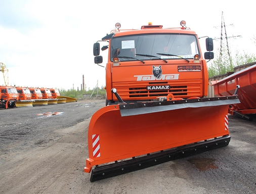 Передний поворотный отвал СИТИФЛЕКС-3300
